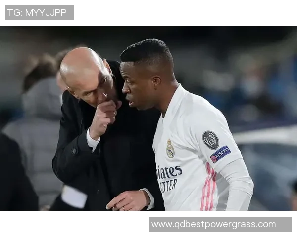 卢宁因赛后抵触被红牌罚下，维尼修斯、费尔明等6人黄牌